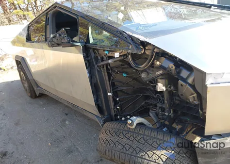 2024 Tesla Cybertruck All-Wheel Drive z USA, uszkodzony, nr VIN 7G2CEHED7RA055031